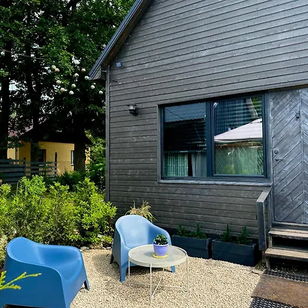 Amazing Little House On An Island With Garden Ferienhaus Riga