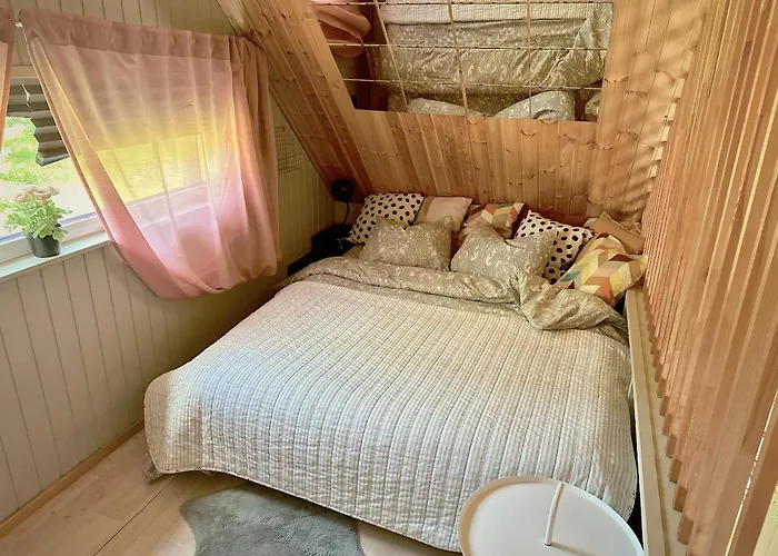 Amazing Little House On An Island With Garden 度假居 里加