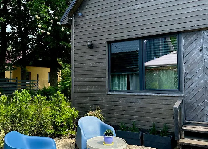 Amazing Little House On An Island With Garden 別荘 リガ